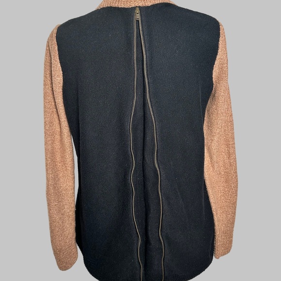 Madewell Tan and Black Crew Neck Back Zip Sweater - Picture 7 of 10